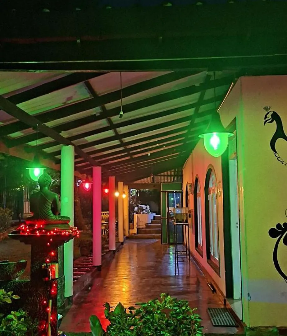 Peradeniya Resort Sri Lanka